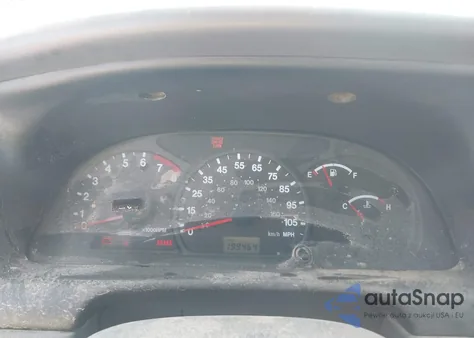 2001 Chevrolet Tracker Zr2 z USA, uszkodzony, nr VIN 2CNBJ78C416914480